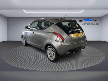 Used Chrysler Ypsilon 2012 for sale - 77965325: Photo
