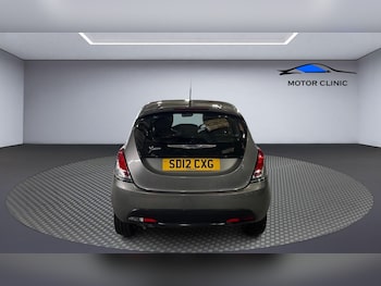 Used Chrysler Ypsilon 2012 for sale - 77965325: Photo