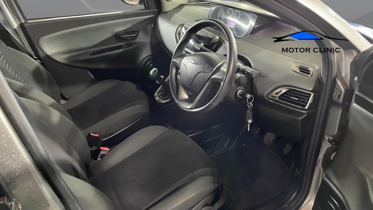 Used Chrysler Ypsilon 2012 for sale - 77965325: Photo 7