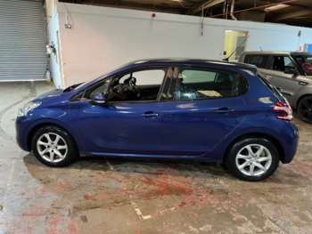 Used Peugeot 208 2013 for sale - 75457743: Photo