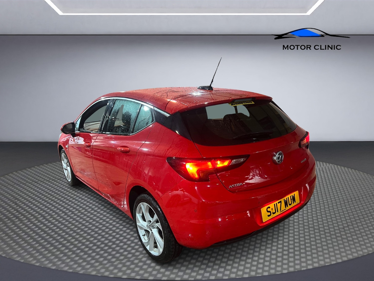 Used Vauxhall Astra 2017 for sale - 76681793: Photo 3