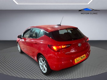 Used Vauxhall Astra 2017 for sale - 76681793: Photo