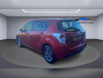 Used Toyota Verso 2013 for sale - 76036018: Photo