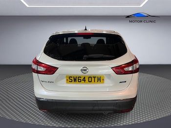 Used Nissan Qashqai 2014 for sale - 76681553: Photo