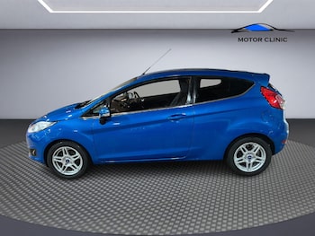 Used Ford Fiesta 2013 for sale - 76252377: Photo 2