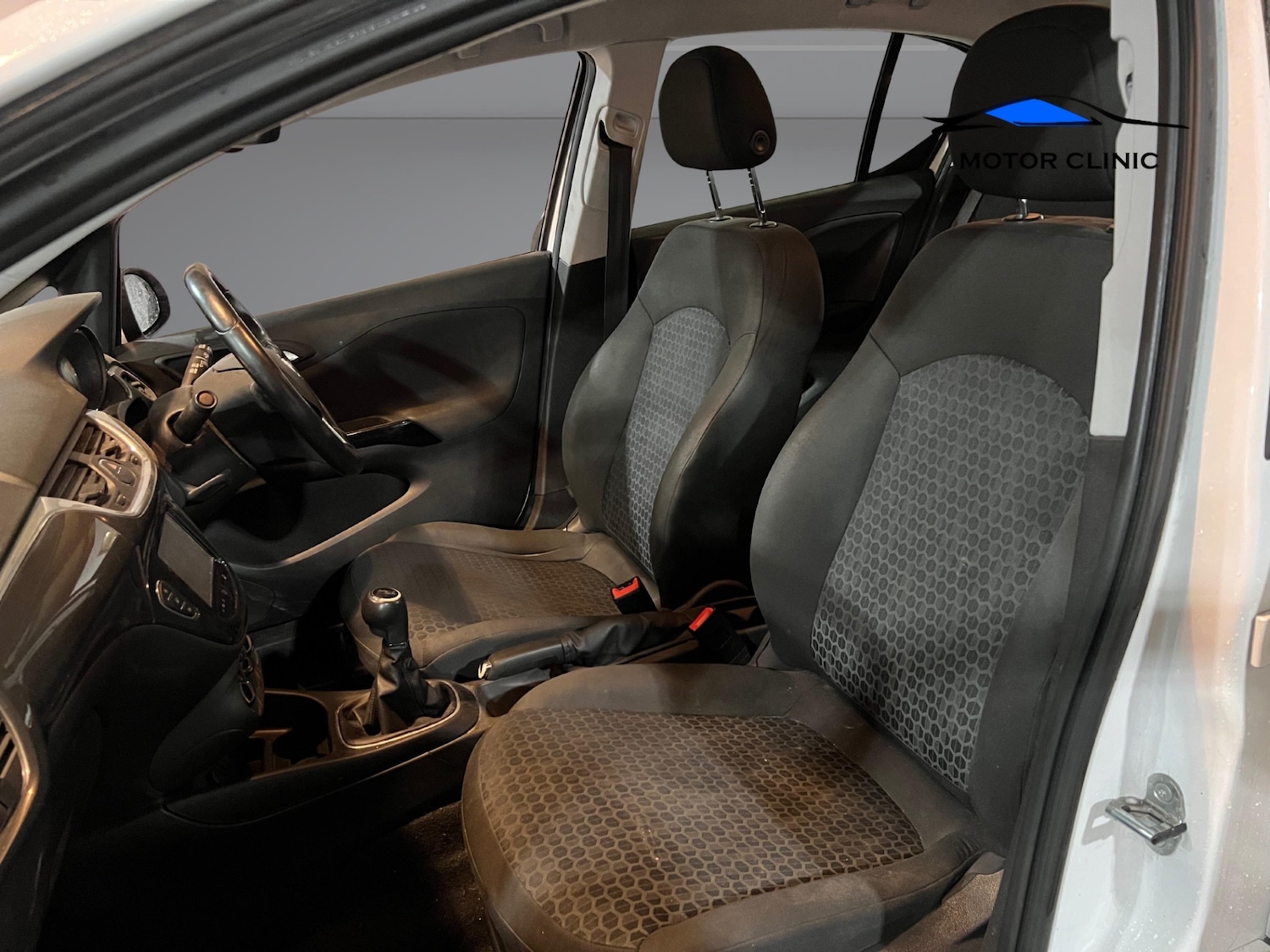 Used Vauxhall Corsa 2015 for sale - 76612190: Photo 9