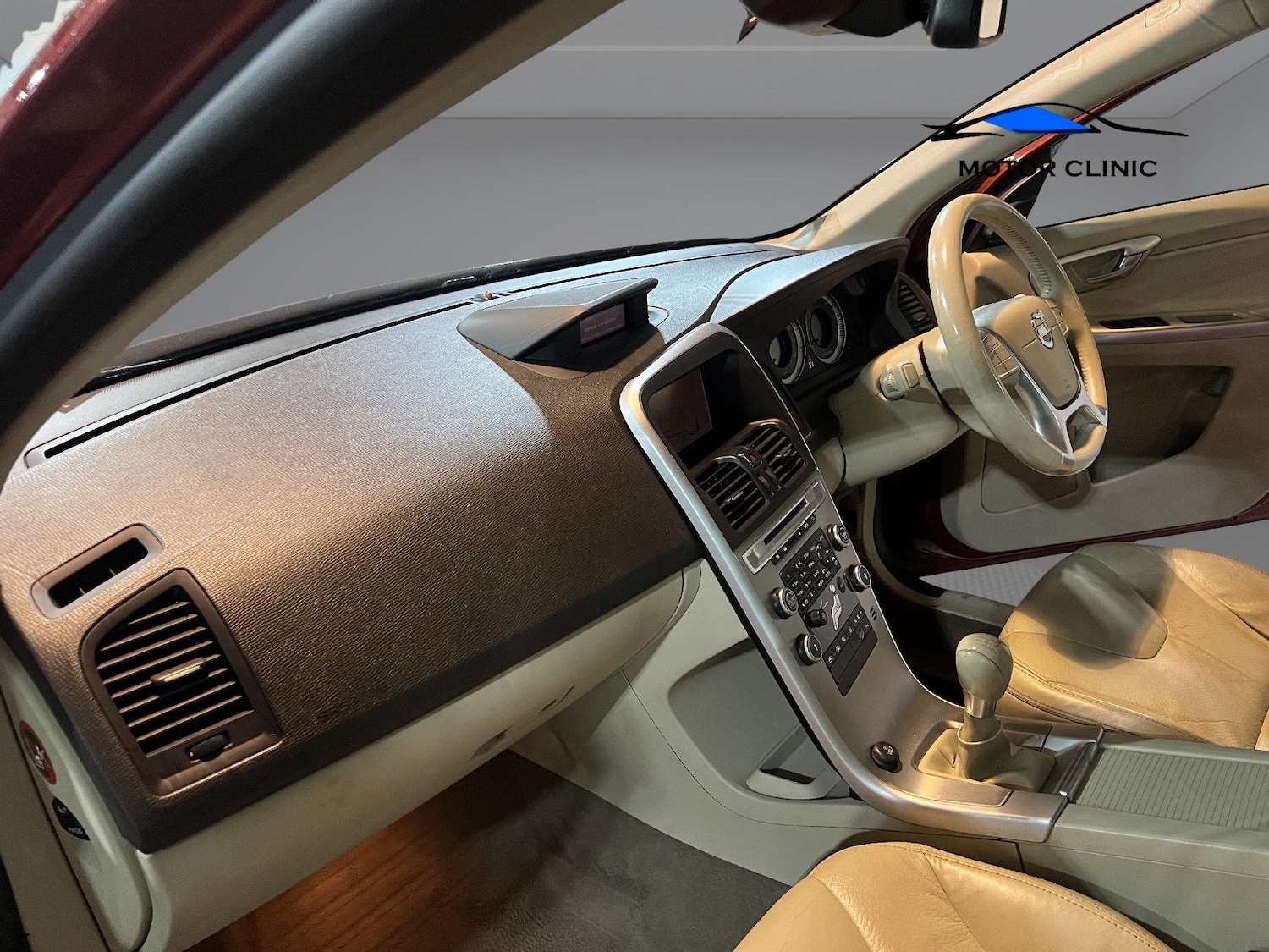 Used Volvo XC60 2010 for sale - 76877395: Photo 11