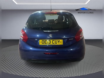 Used Peugeot 208 2013 for sale - 76672670: Photo