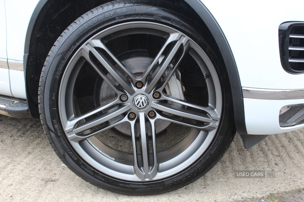 Used Volkswagen Touareg 2017 for sale - 76201721: Photo 3