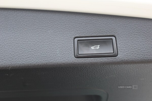 Used Volkswagen Touareg 2017 for sale - 76201721: Photo 37