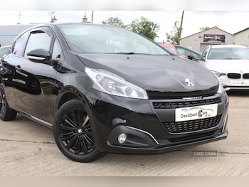 Used Peugeot 208 2017 for sale - 76014052: Photo