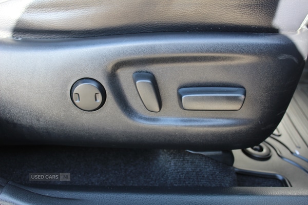 Used Toyota RAV4 2016 for sale - 76359353: Photo 18