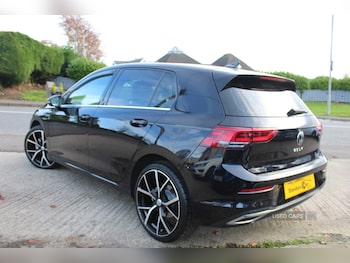 Used Volkswagen Golf 2021 for sale - 76551616: Photo