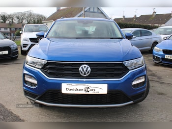 Used Volkswagen T-Roc 2018 for sale - 78405610: Photo