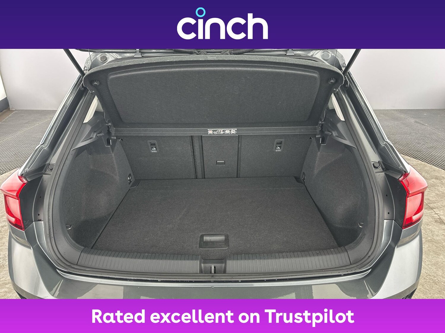 Used Volkswagen T-Roc 2021 for sale - 76523404: Photo 21