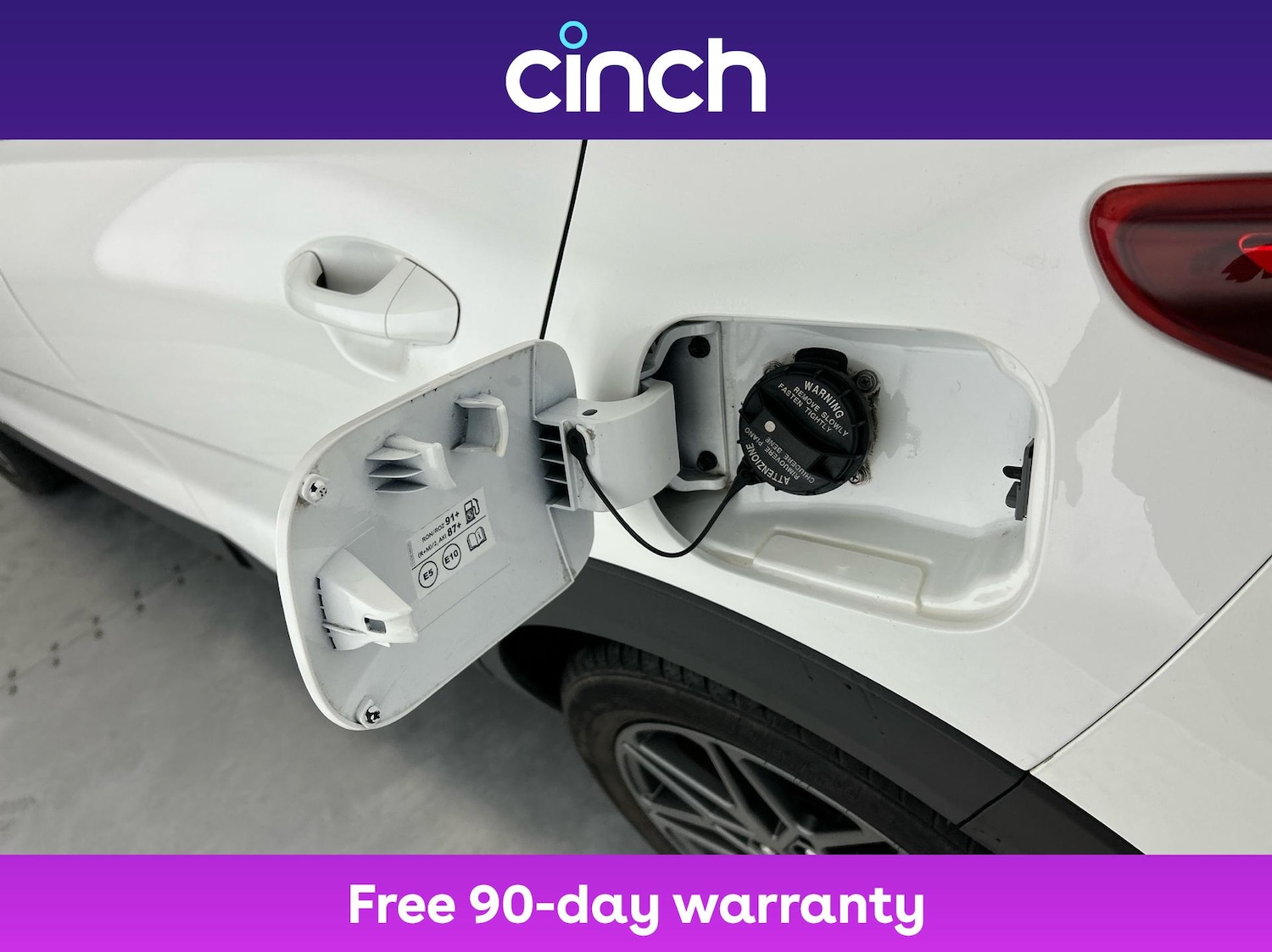 Used Kia Stonic 2019 for sale - 76351176: Photo 29