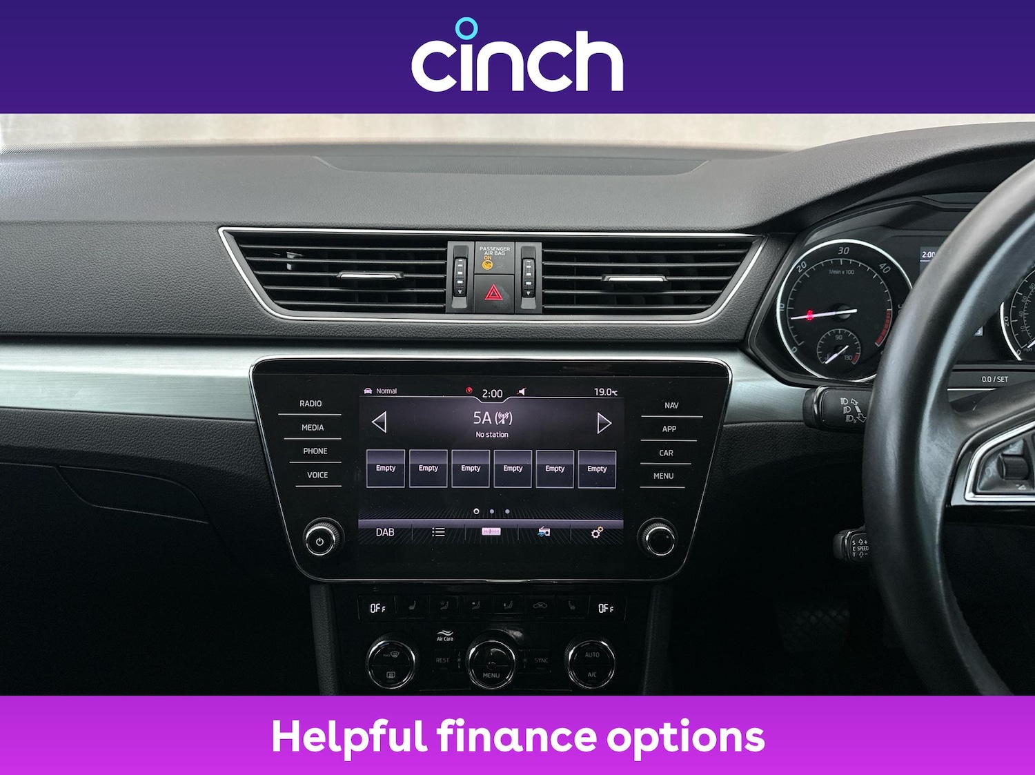 Used Skoda Superb 2019 for sale - 76034469: Photo 17