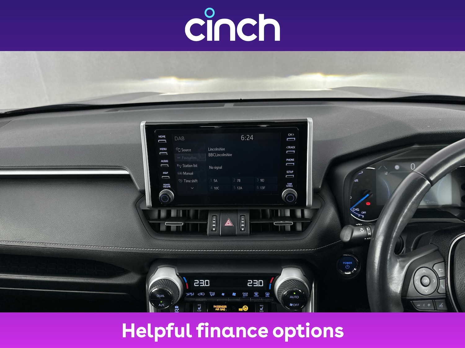 Used Toyota RAV4 2019 for sale - 76745437: Photo 17