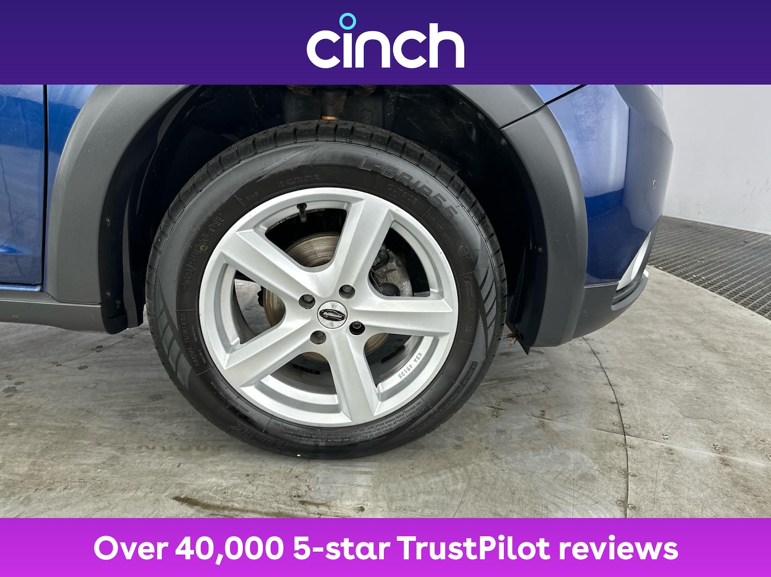 Used Dacia Sandero Stepway 2017 for sale - 76937607: Photo 28