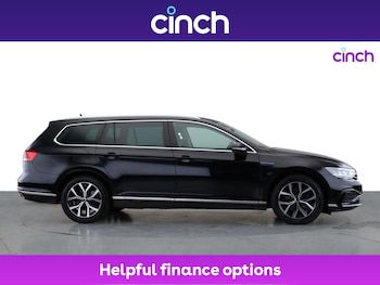 Used Volkswagen Passat 2022 for sale - 76429084: Photo