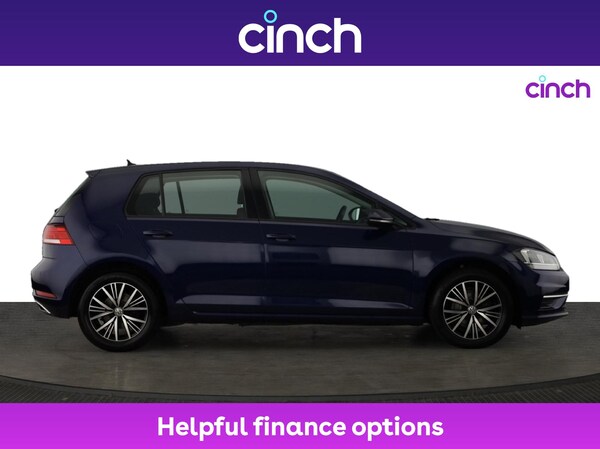 Used Volkswagen Golf 2017 for sale - 76057269: Photo 2