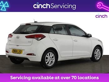 Used Hyundai i20 2017 for sale - 76453312: Photo