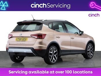 Used SEAT Arona 2018 for sale - 76999563: Photo