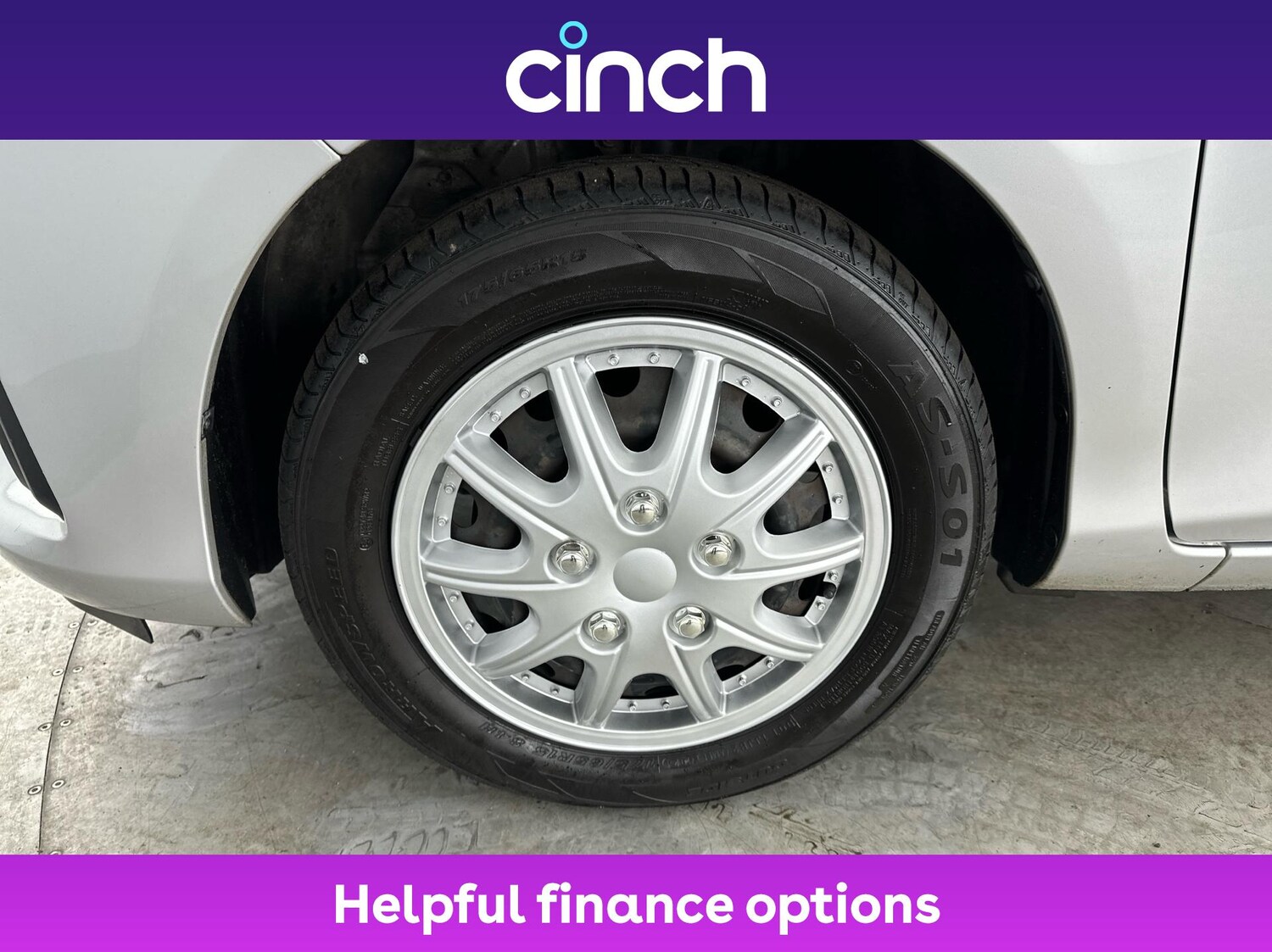 Used Toyota Yaris 2018 for sale - 76934189: Photo 24