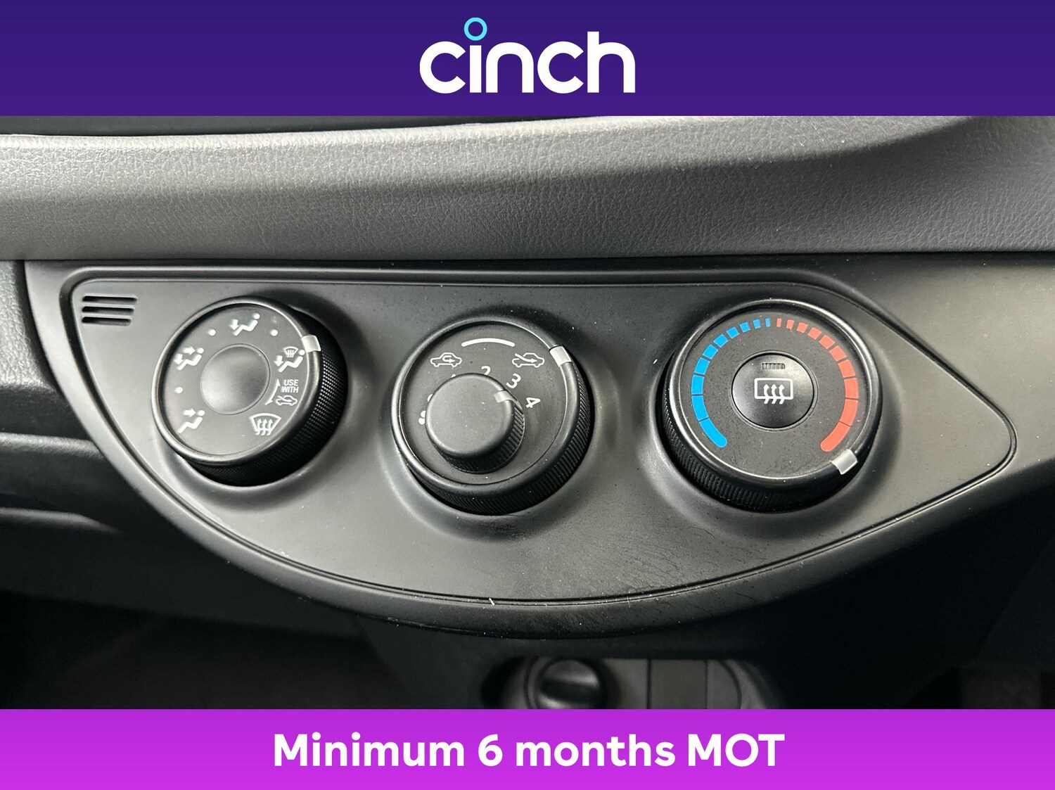 Used Toyota Yaris 2018 for sale - 76934189: Photo 32