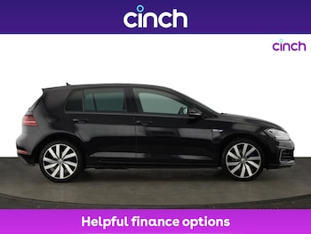 Used Volkswagen Golf 2017 for sale - 76313566: Photo 2