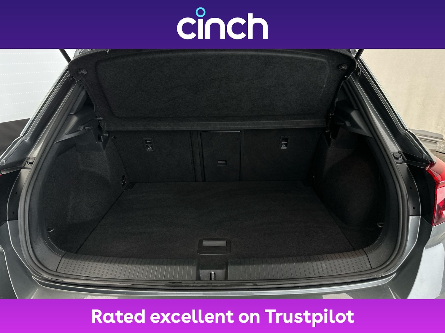 Used Volkswagen T-Roc 2021 for sale - 76603907: Photo 21