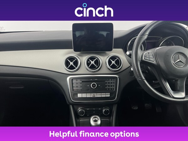 Used Mercedes-Benz GLA 2018 for sale - 76257473: Photo 17