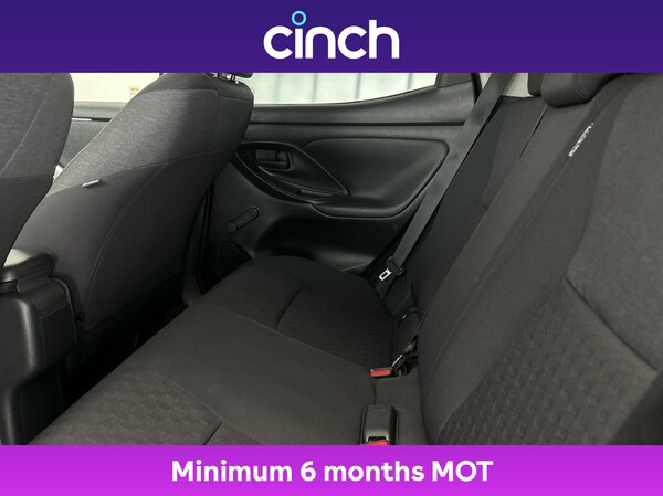 Used Toyota Yaris 2020 for sale - 76217525: Photo 20