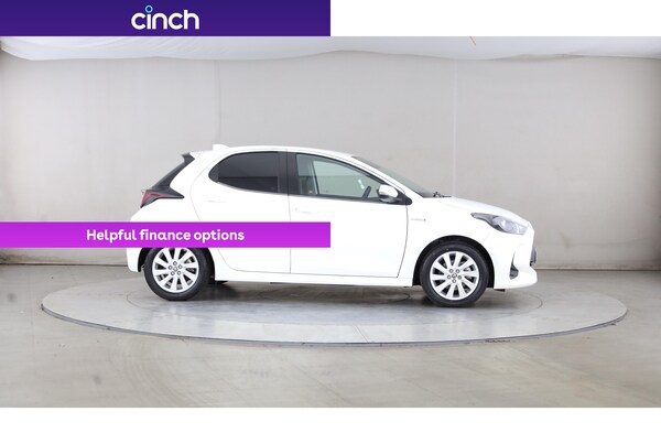 Used Toyota Yaris 2020 for sale - 76217525: Photo 2