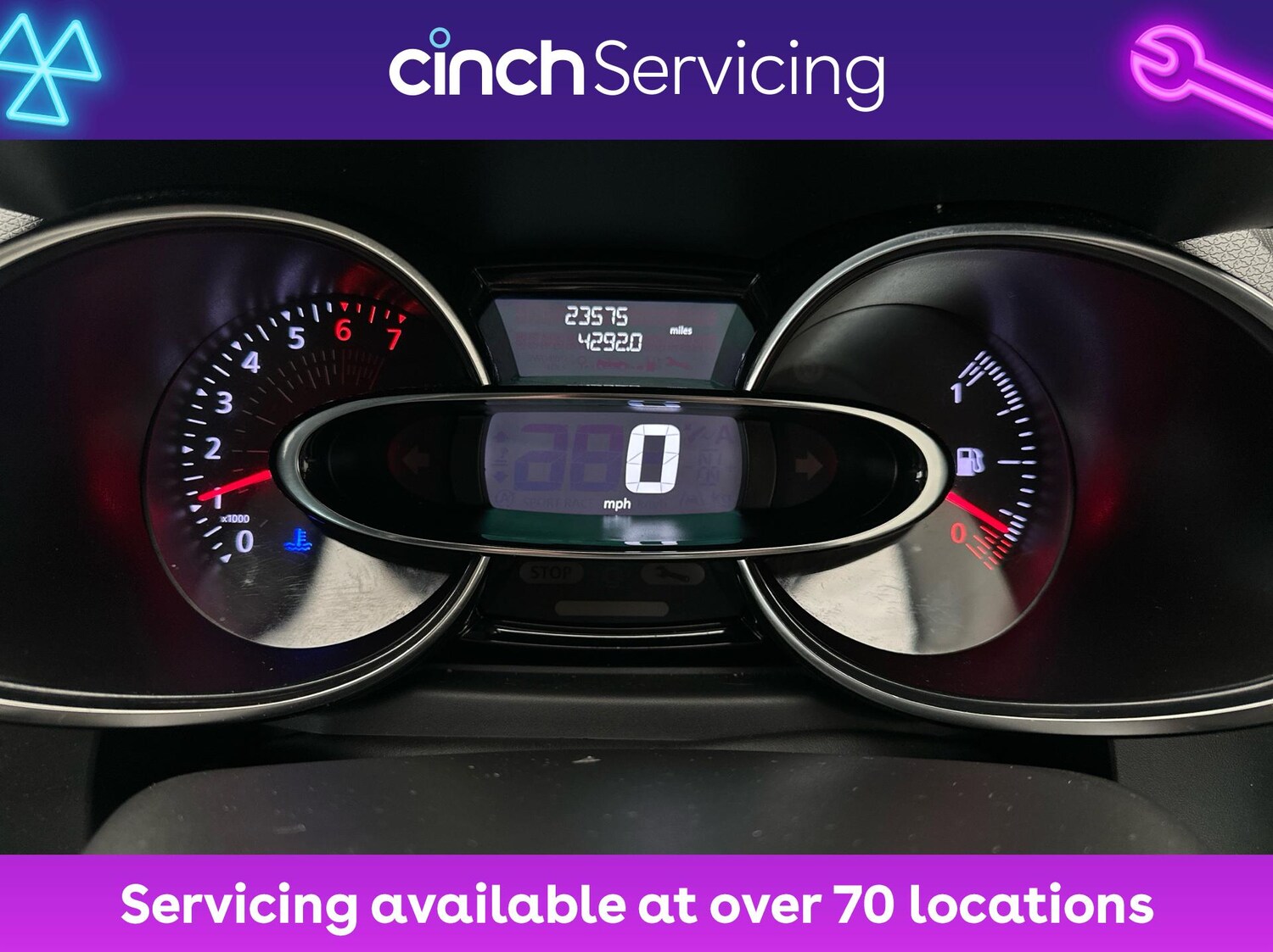 Used Renault Clio 2019 for sale - 76197445: Photo 18