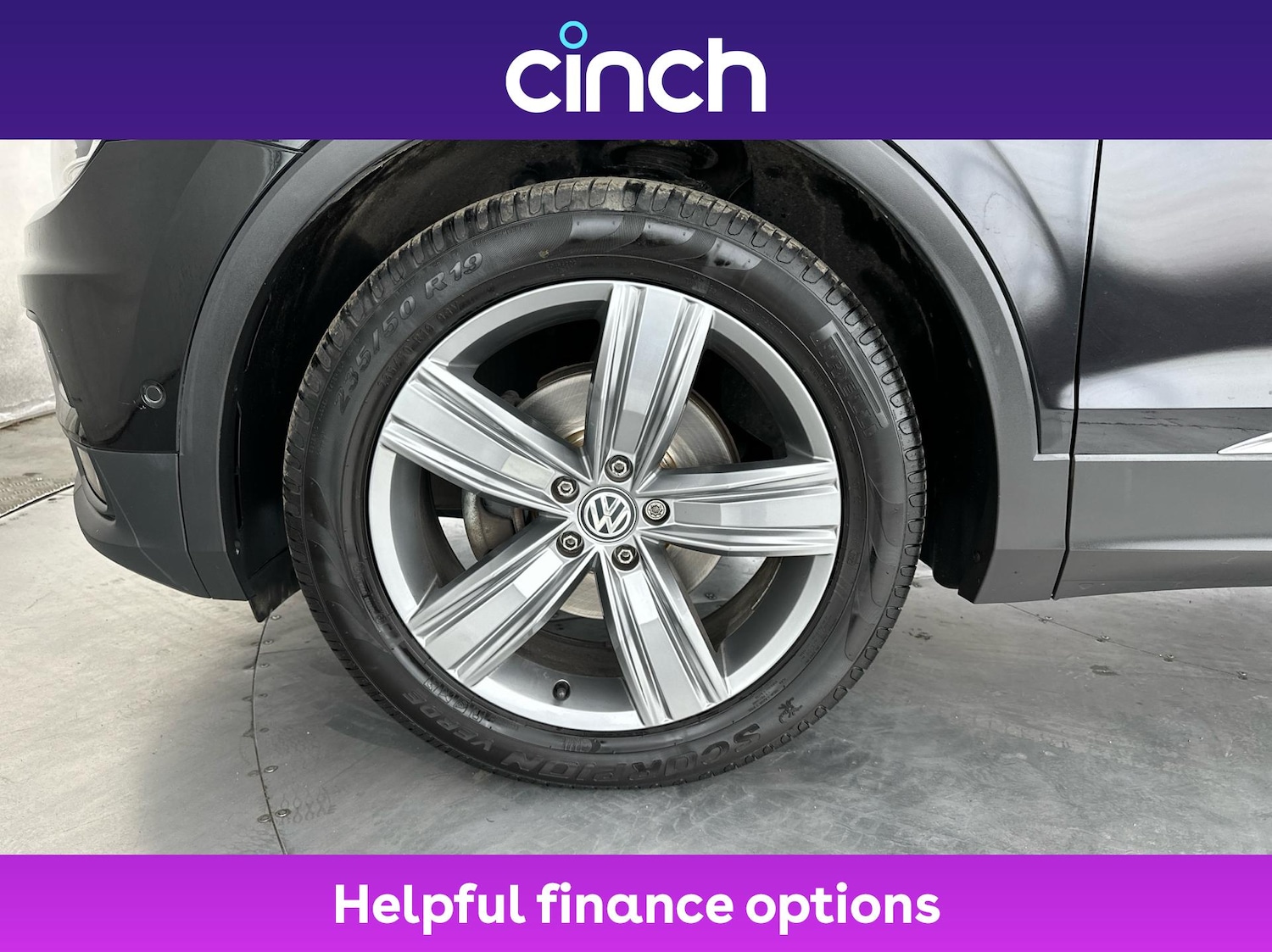 Used Volkswagen Tiguan 2019 for sale - 75963057: Photo 24