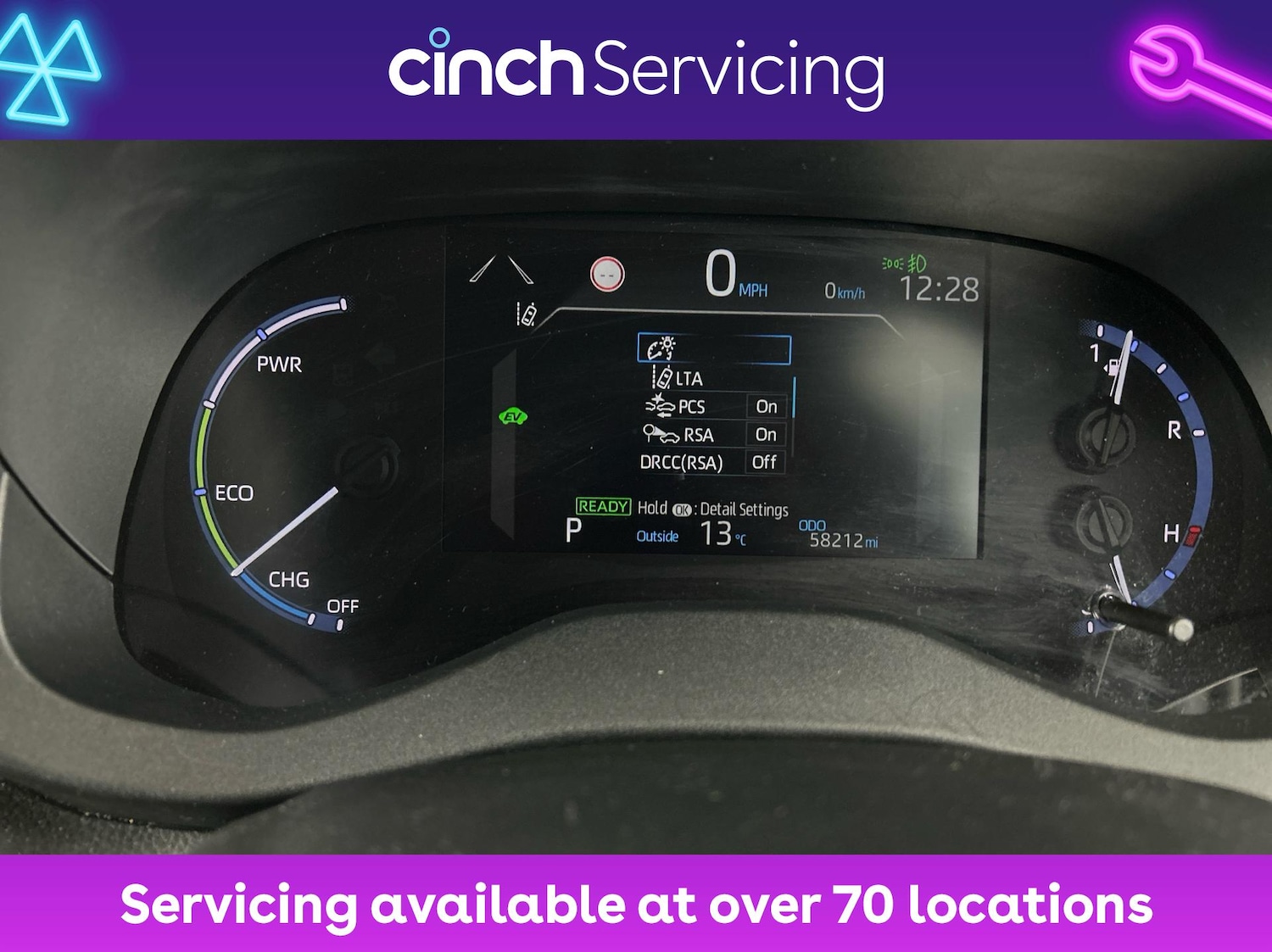 Used Toyota Yaris Cross 2023 for sale - 76318812: Photo 18