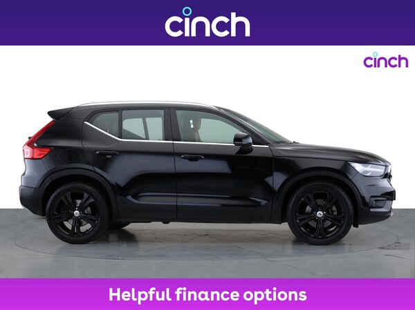 Used Volvo XC40 2020 for sale - 76271789: Photo 2