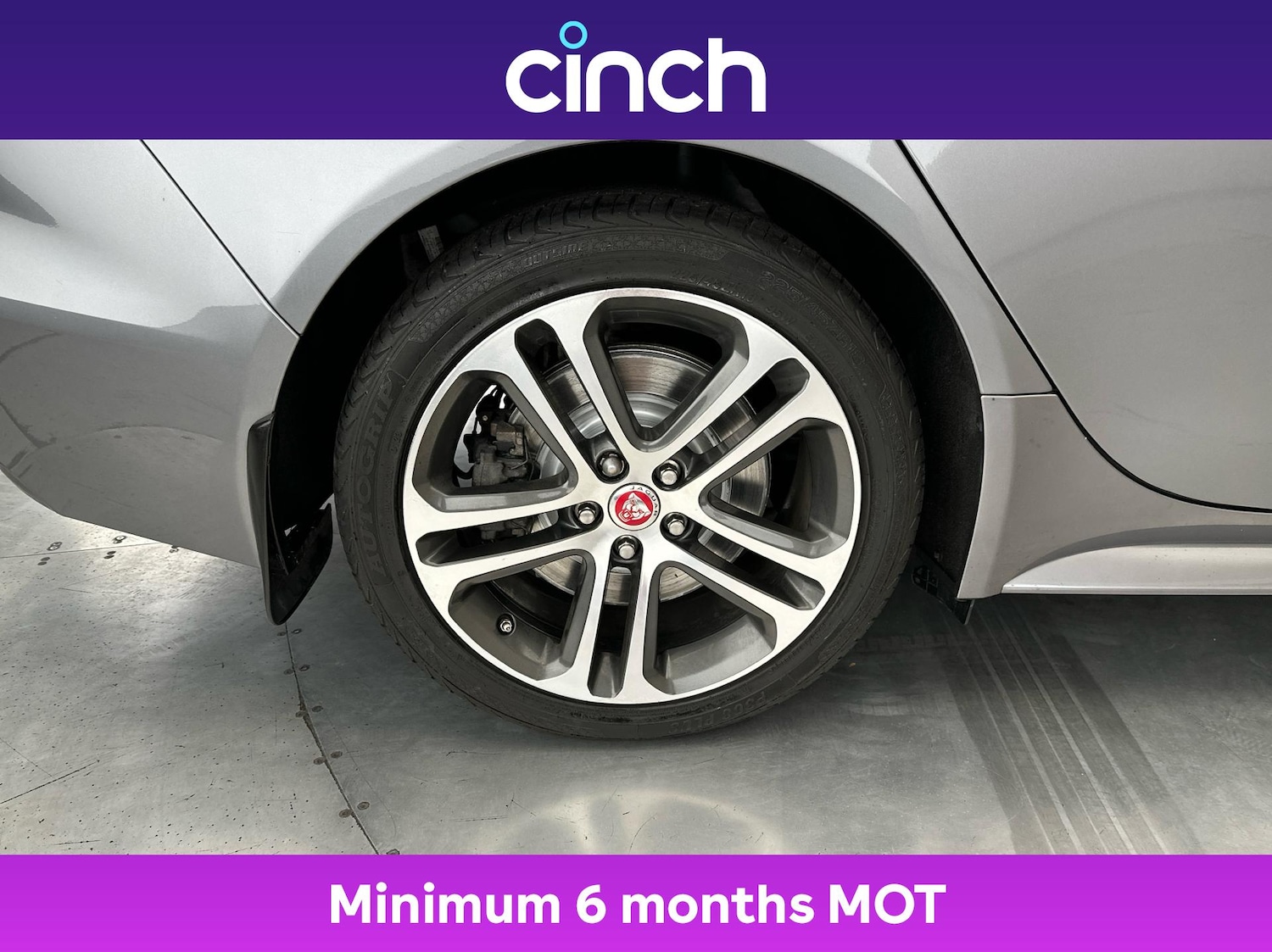 Used Jaguar XE 2020 for sale - 76508636: Photo 27