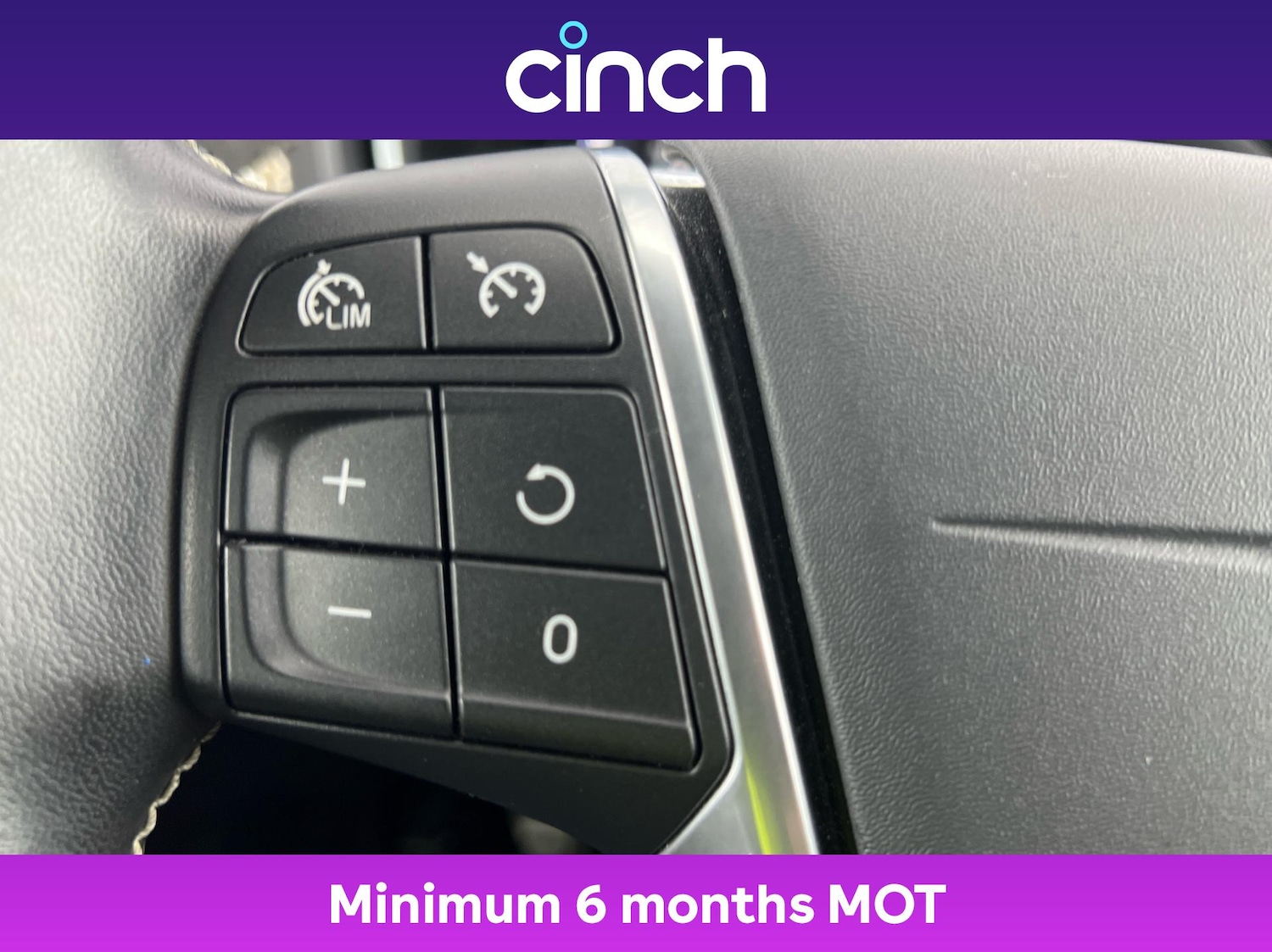 Used Volvo V40 2018 for sale - 76603850: Photo 37