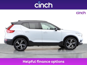 Used Volvo XC40 2021 for sale - 75981026: Photo 2