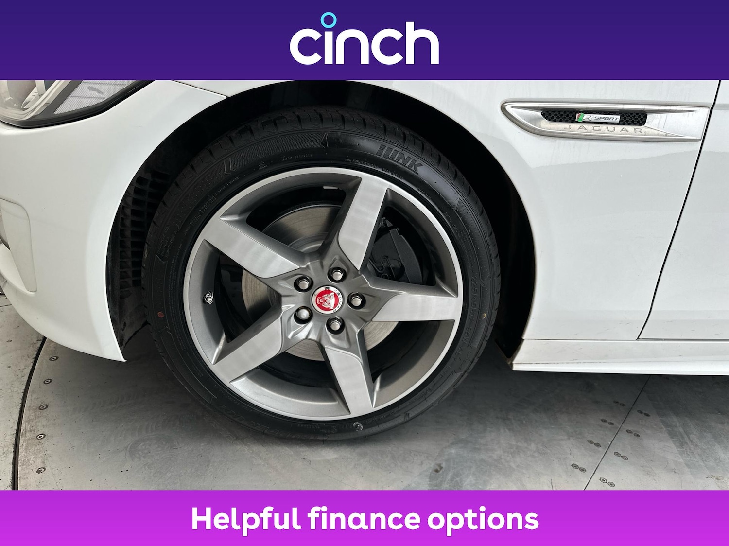 Used Jaguar XE 2018 for sale - 76909163: Photo 24