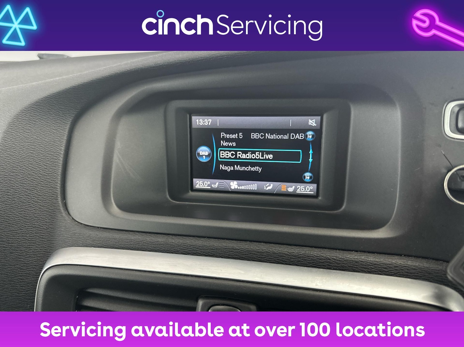 Used Volvo V40 2019 for sale - 76739265: Photo 31