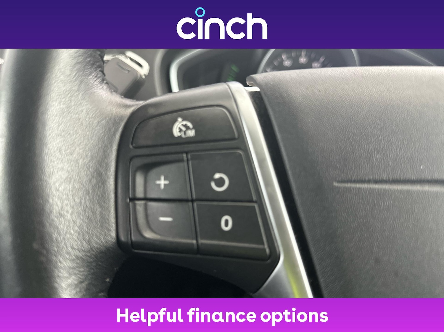 Used Volvo V40 2019 for sale - 76739265: Photo 35