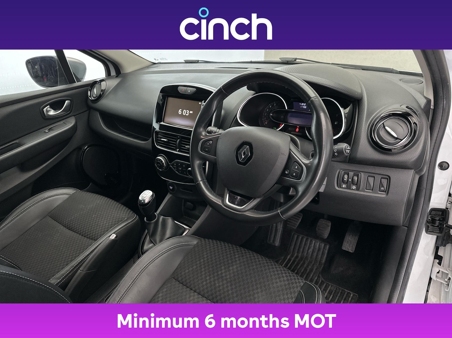 Used Renault Clio 2019 for sale - 76928125: Photo 12