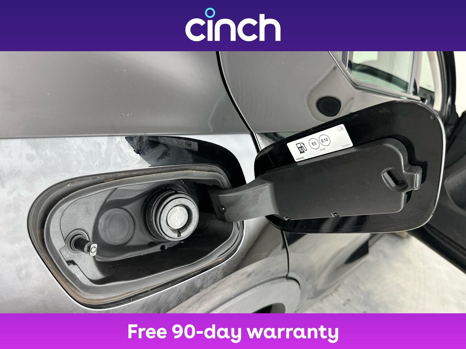 Used Volvo XC40 2022 for sale - 76635856: Photo 29