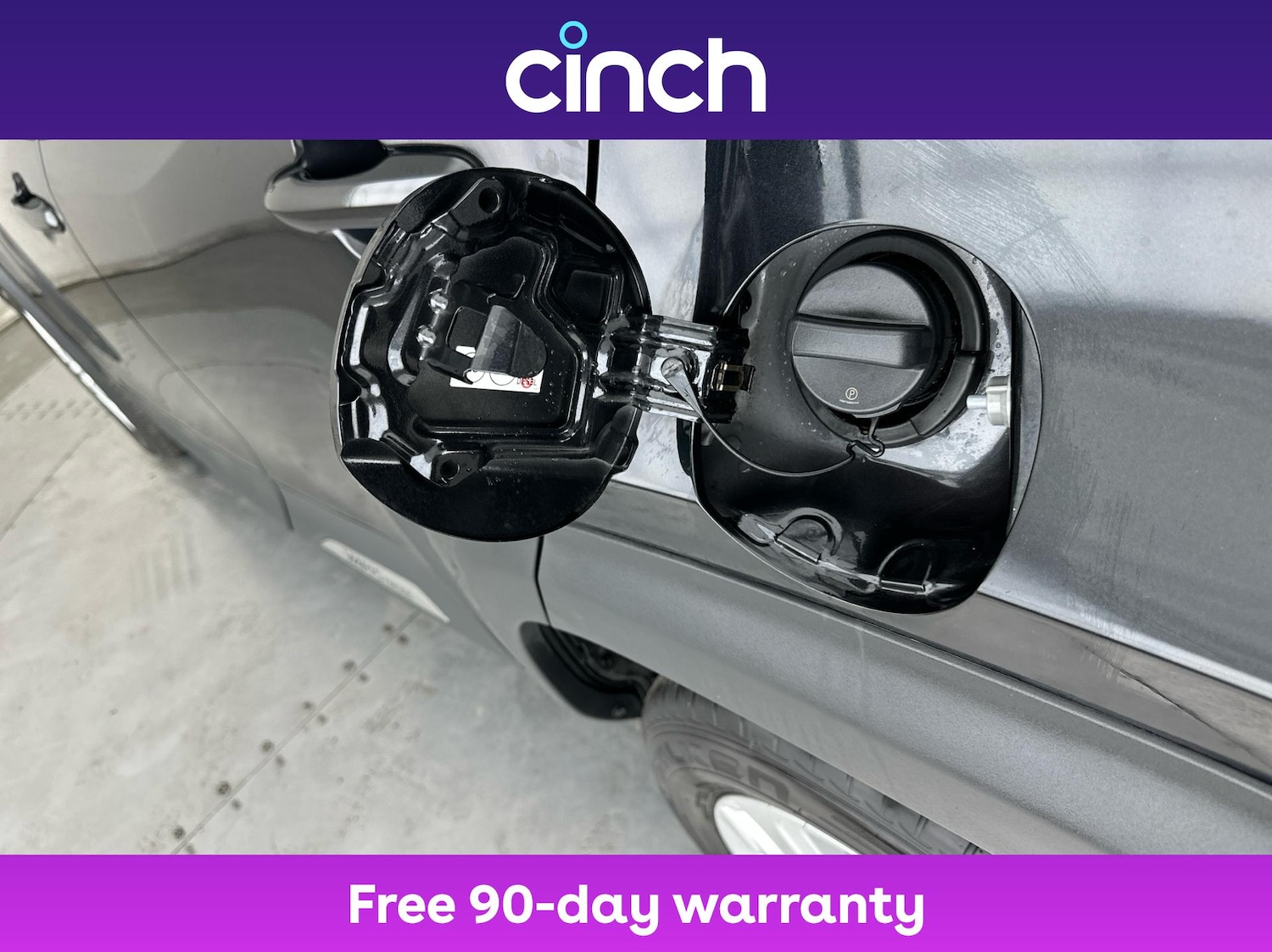 Used Toyota Yaris Cross 2023 for sale - 76453285: Photo 29