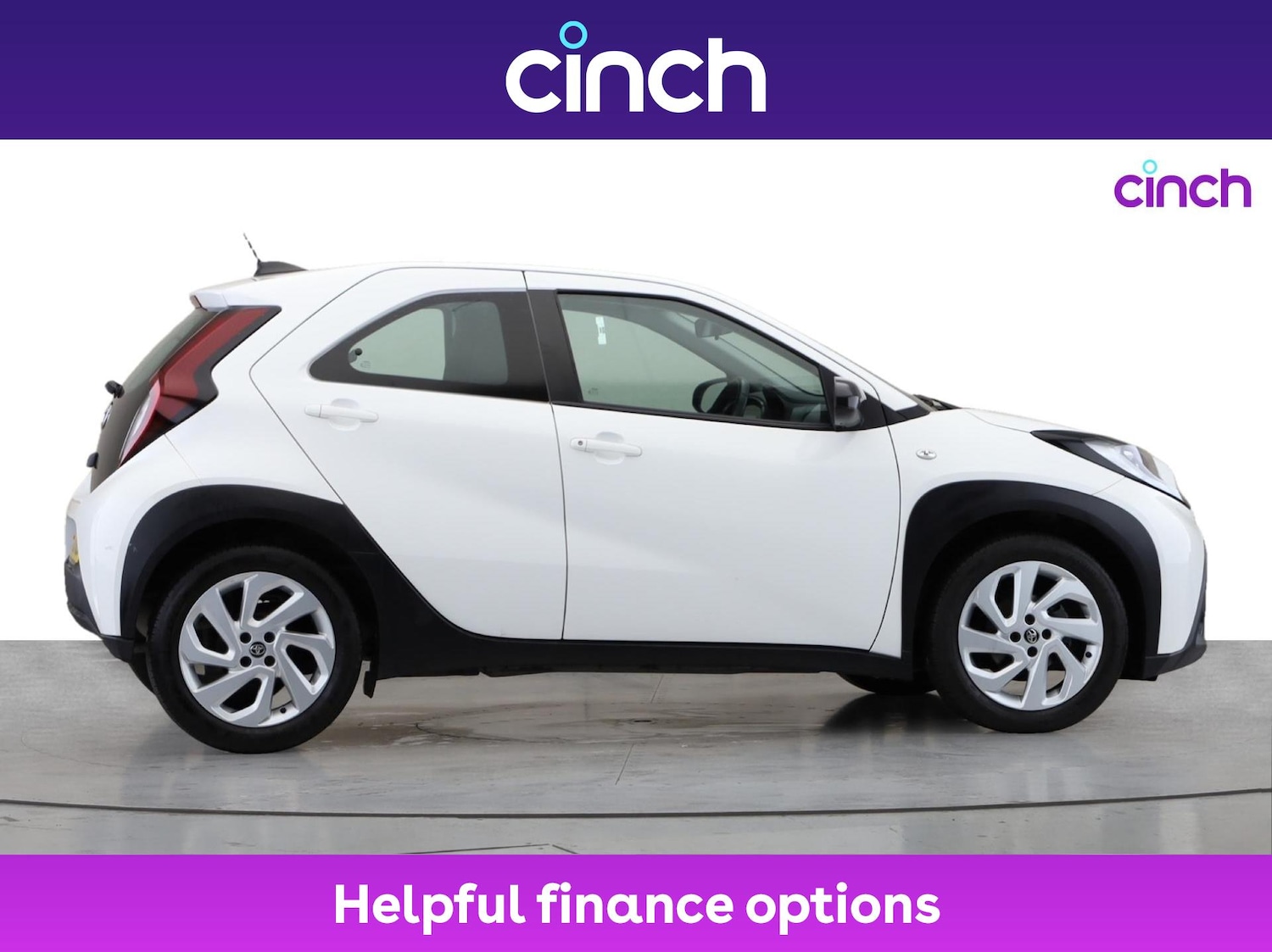 Used Toyota Aygo X 2022 for sale - 76635805: Photo 2