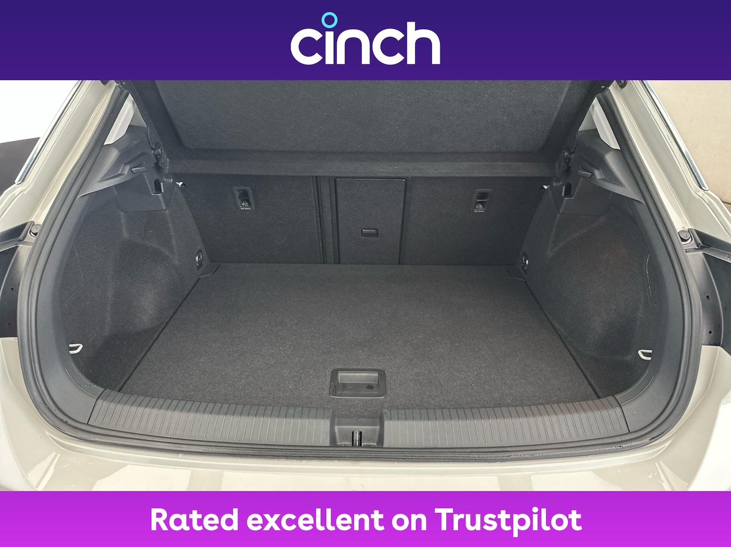 Used Volkswagen T-Roc 2023 for sale - 76416304: Photo 21