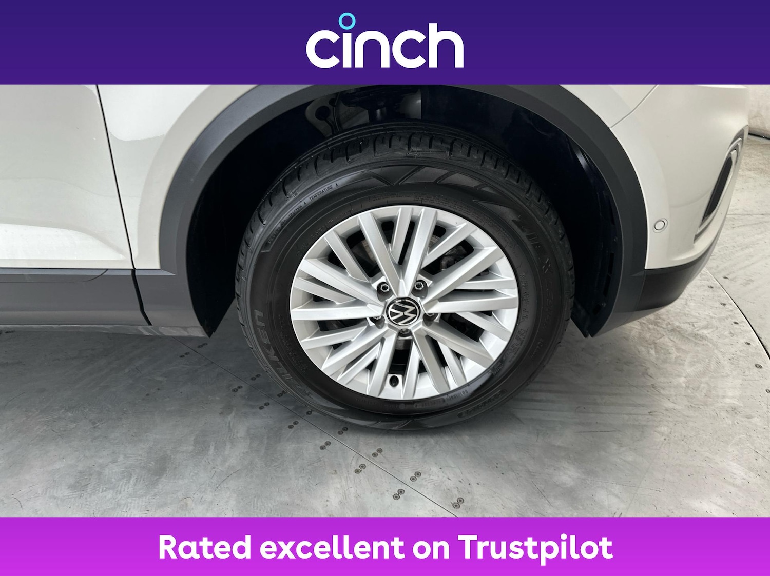 Used Volkswagen T-Roc 2023 for sale - 76416304: Photo 28